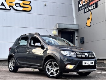 Used Dacia Sandero Stepway 2018 for sale - 78889210: Photo