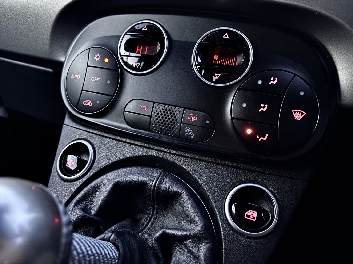 Used Abarth 595 2016 for sale - 78155385: Photo 12