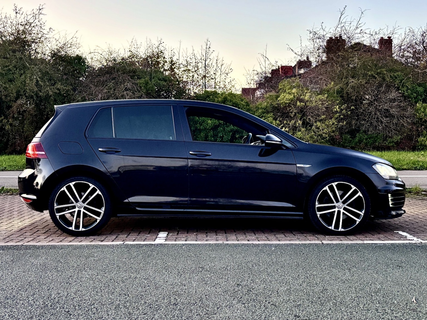 Used Volkswagen Golf 2016 for sale - 76387258: Photo 4