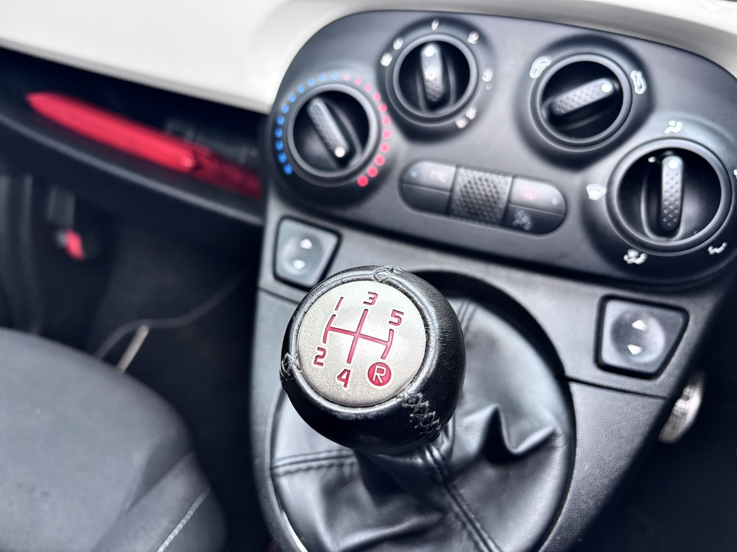 Used Abarth 500C 2015 for sale - 77233746: Photo 13