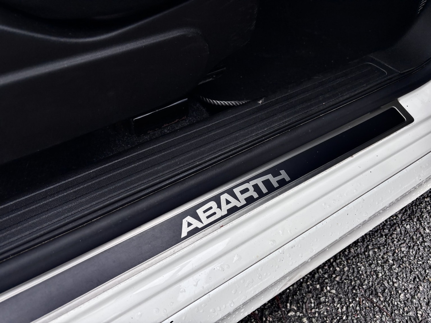 Used Abarth 500C 2015 for sale - 77233746: Photo 35
