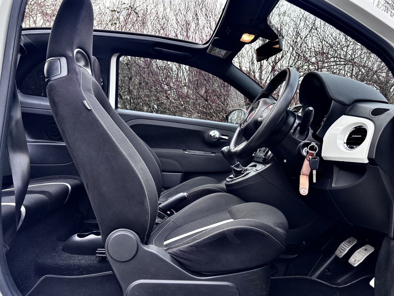 Used Abarth 500C 2015 for sale - 77233746: Photo 49