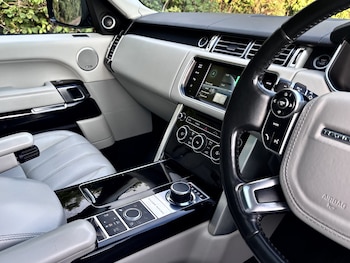 Used Land Rover Range Rover 2015 for sale - 79365528: Photo