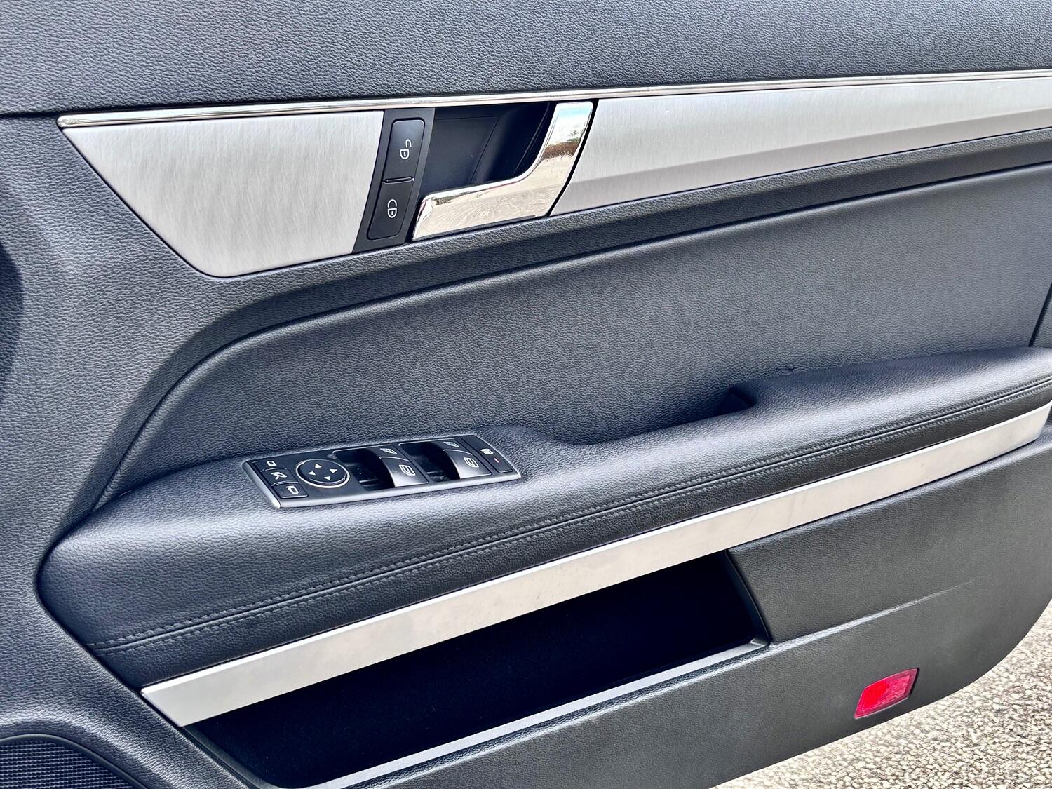 Used Mercedes-Benz E Class 2013 for sale - 75836163: Photo 29