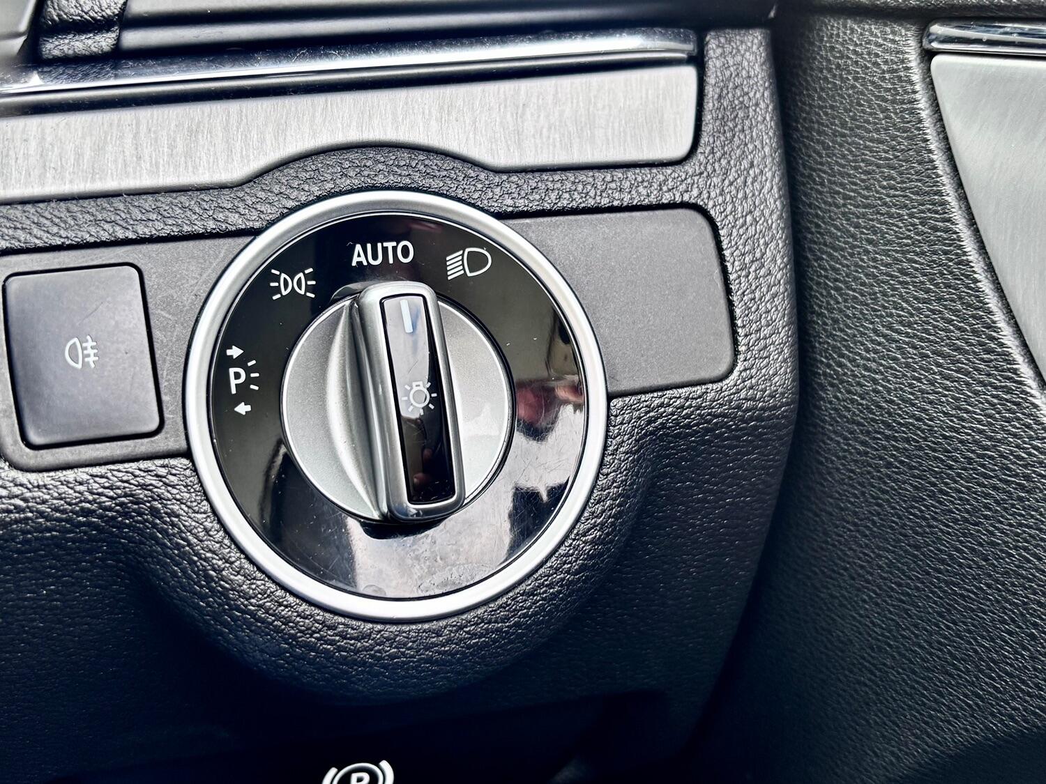 Used Mercedes-Benz E Class 2013 for sale - 75836163: Photo 39