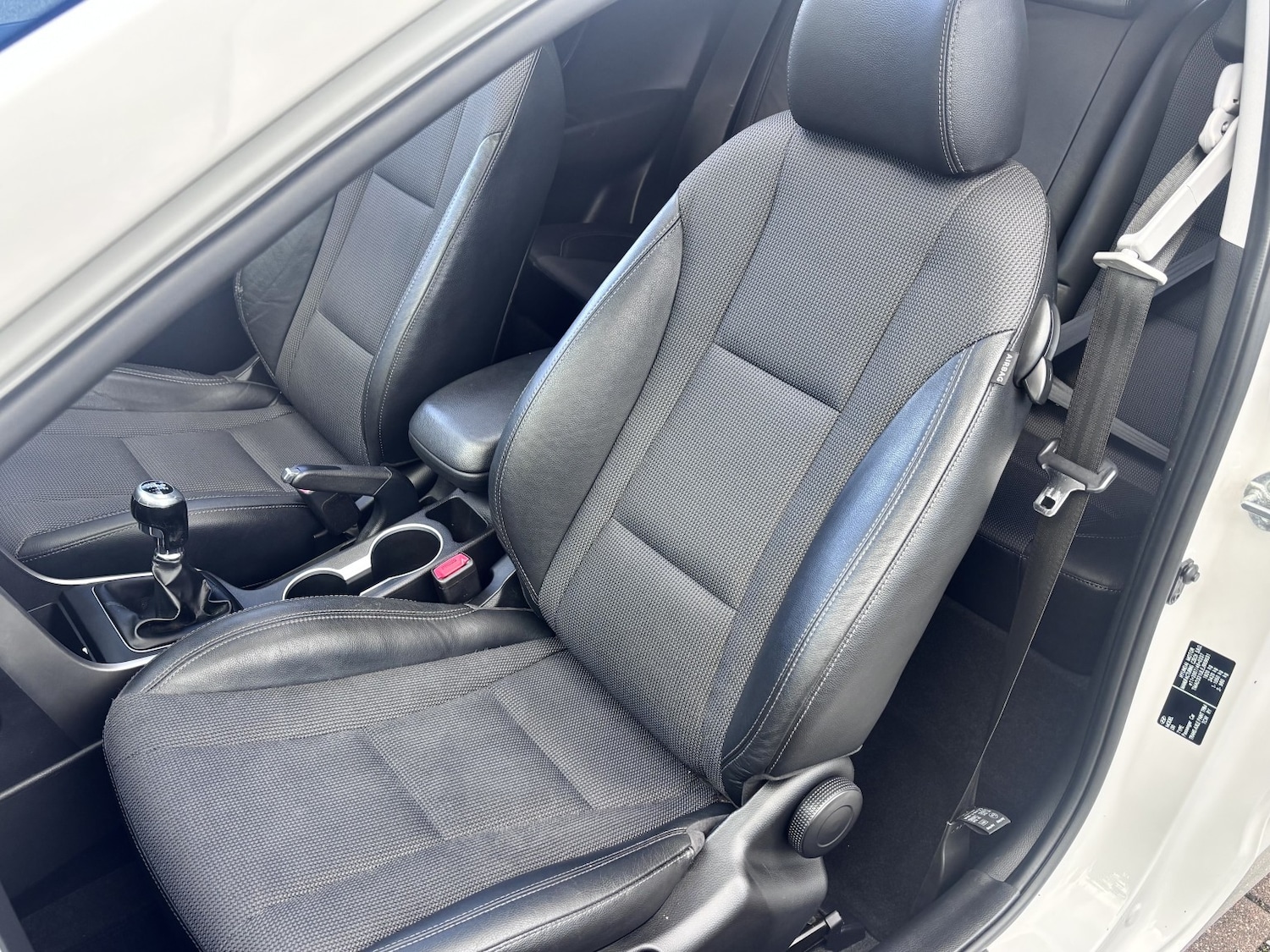 Used Hyundai i30 2014 for sale - 76397016: Photo 41