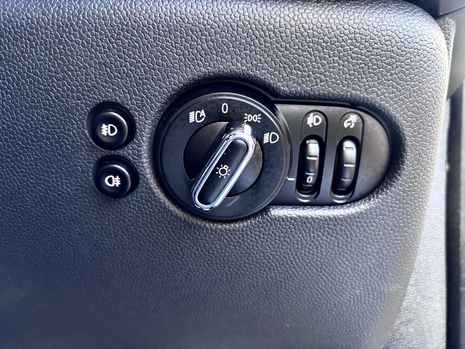 Used MINI Hatch 2015 for sale - 76656015: Photo 24