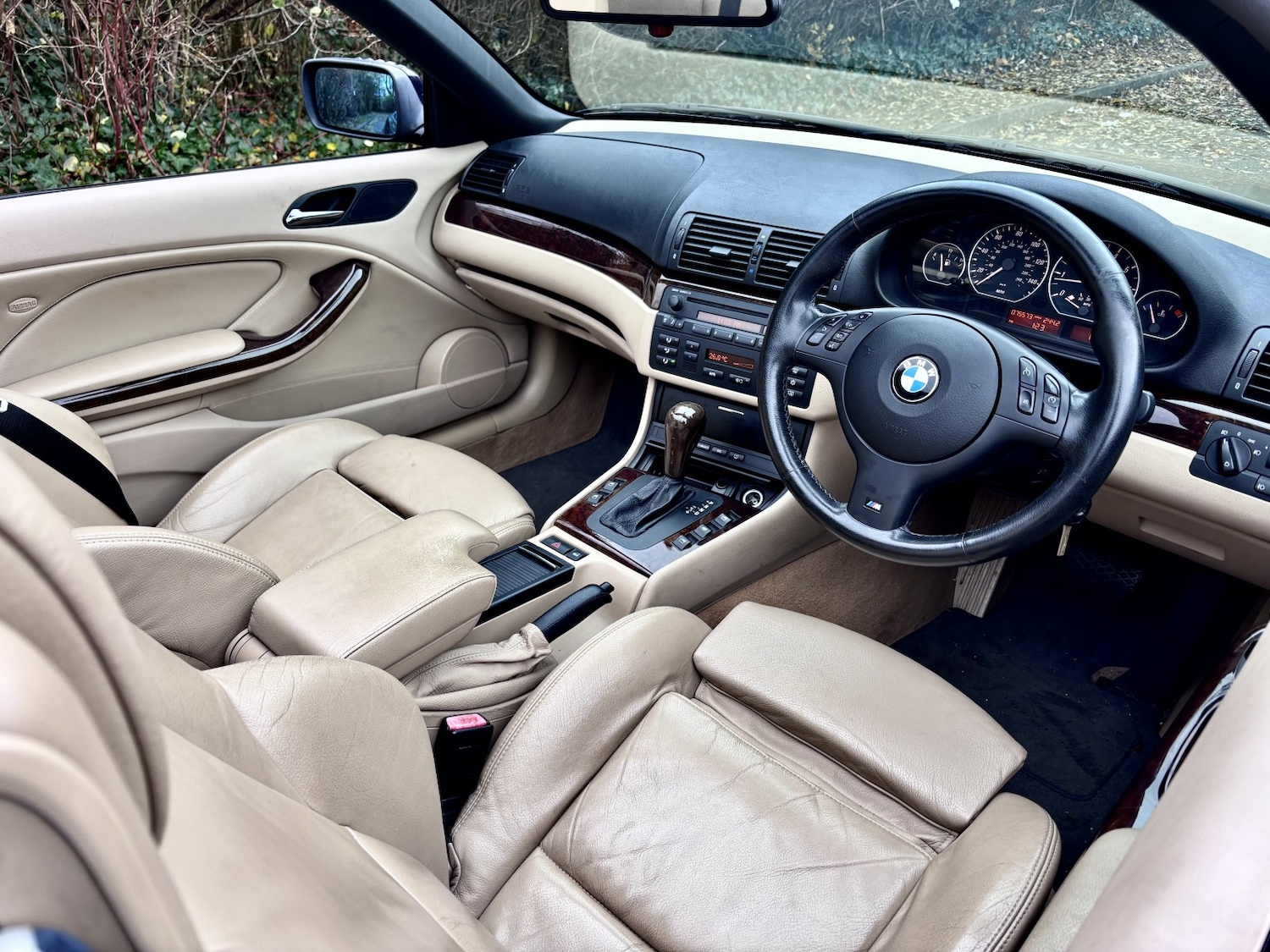 Used BMW 3 Series 2005 for sale - 77395149: Photo 2