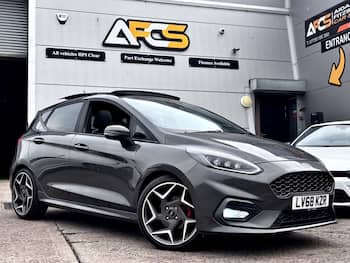 Used Ford Fiesta 2018 for sale - 79710719: Photo