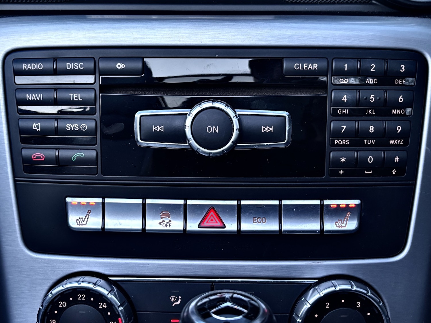 Used Mercedes-Benz SLK 2012 for sale - 77945742: Photo 36