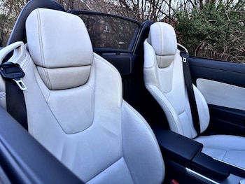 Used Mercedes-Benz SLK 2012 for sale - 77945742: Photo