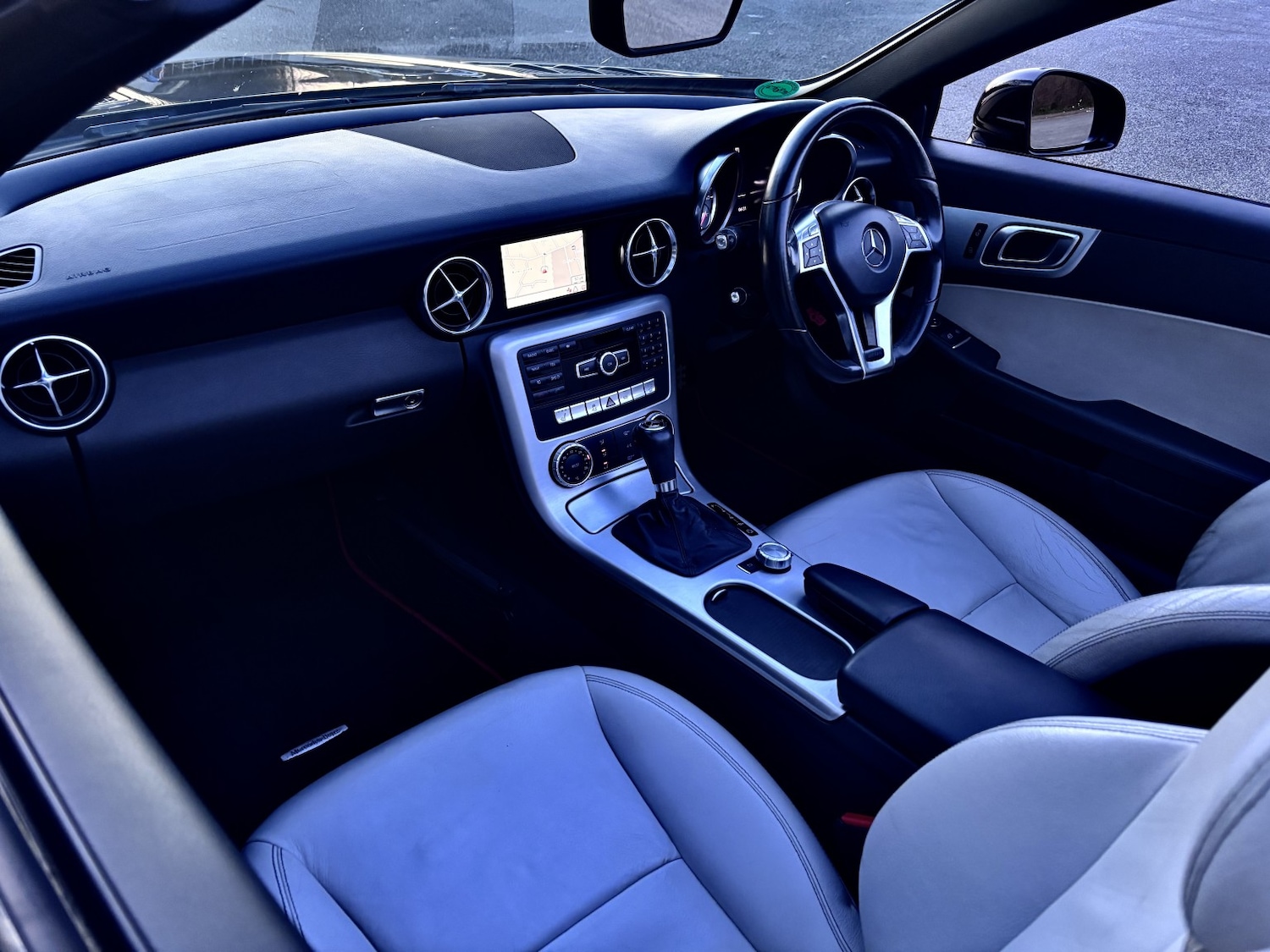 Used Mercedes-Benz SLK 2012 for sale - 77945742: Photo 49