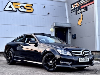 Used Mercedes-Benz C Class 2015 for sale - 79187659: Photo