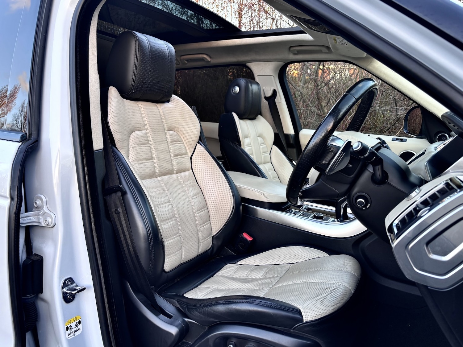 Used Land Rover Range Rover Sport 2017 for sale - 76911119: Photo 17