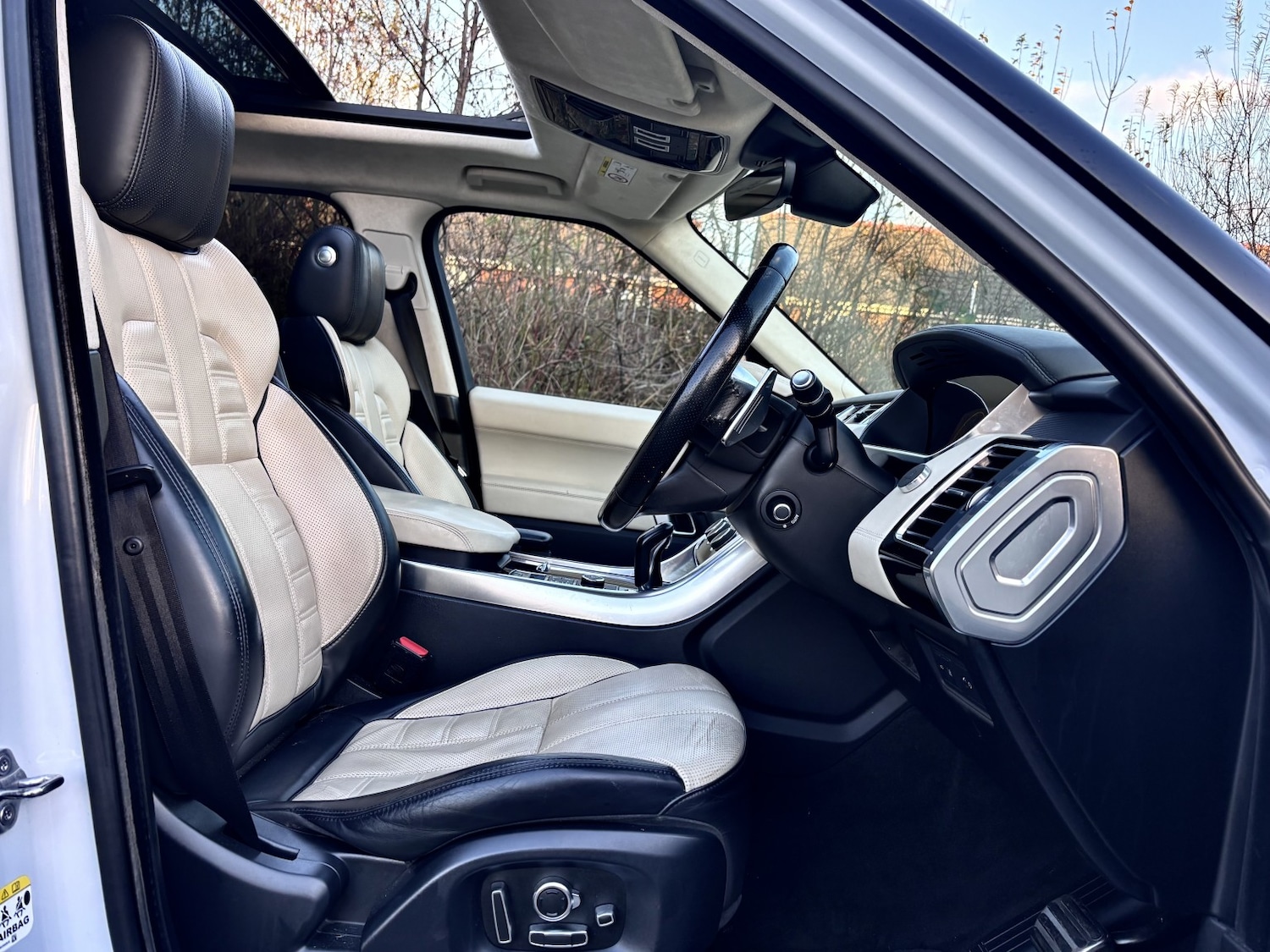 Used Land Rover Range Rover Sport 2017 for sale - 76911119: Photo 43