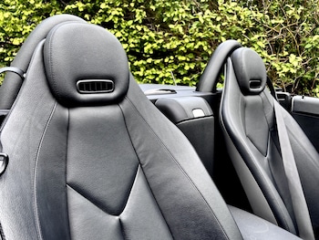 Used Mercedes-Benz SLK 2010 for sale - 78628446: Photo