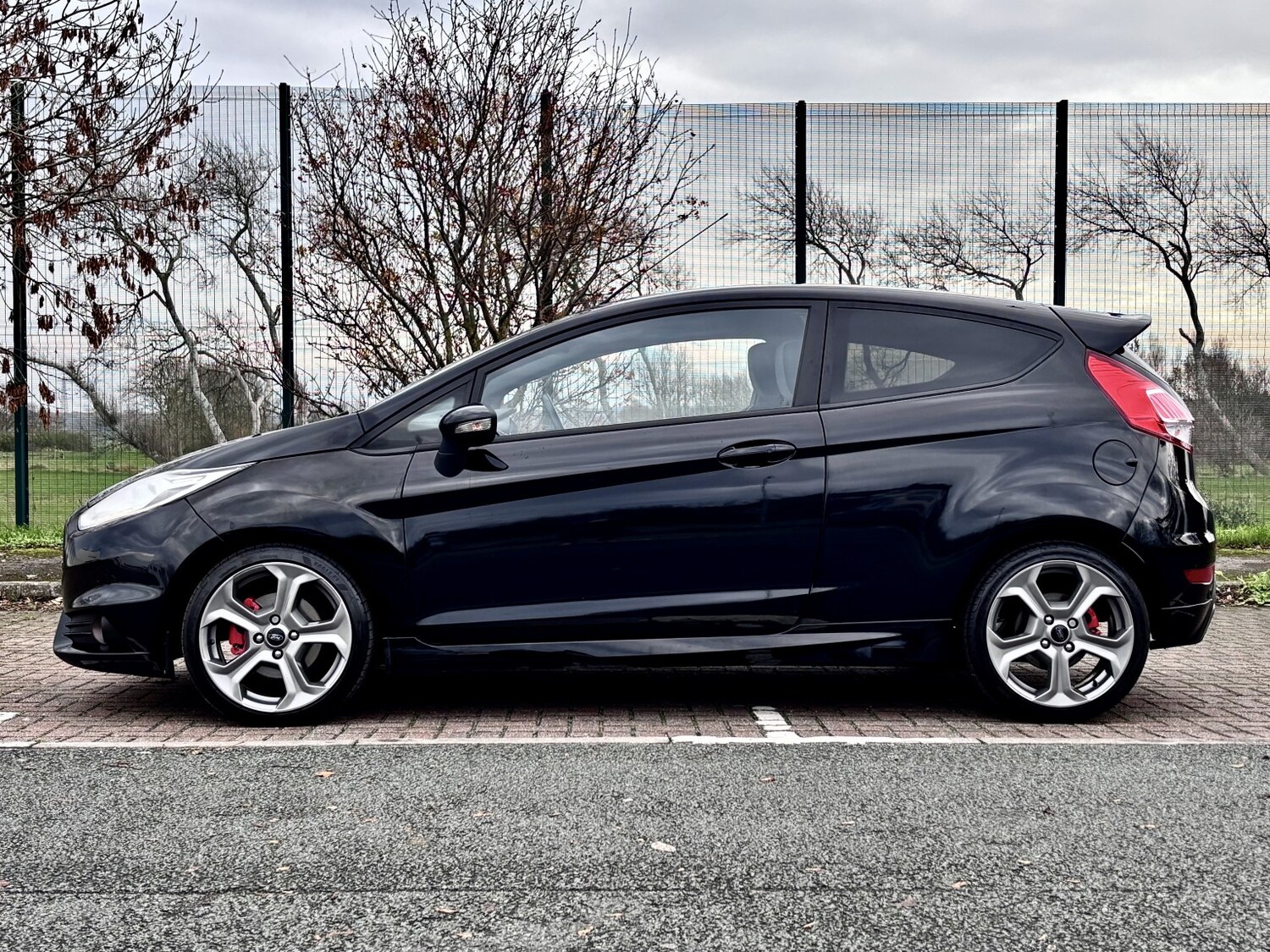 Used Ford Fiesta 2017 for sale - 76547859: Photo 5