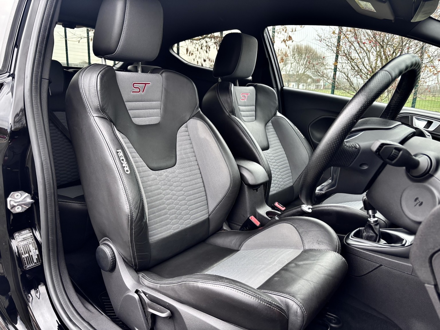 Used Ford Fiesta 2017 for sale - 76547859: Photo 52