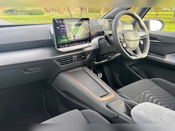 Used Cupra Born 2025 for sale - 77647502: Photo