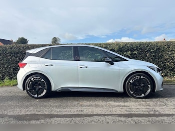 Used Cupra Born 2025 for sale - 77647502: Photo