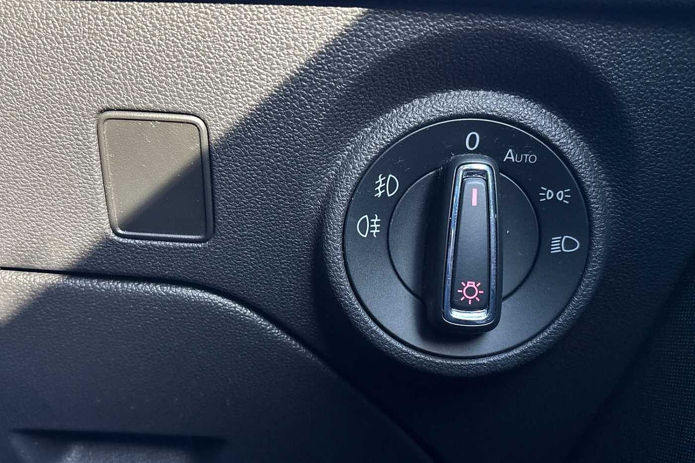 Used SEAT Leon 2019 for sale - 76609238: Photo 14