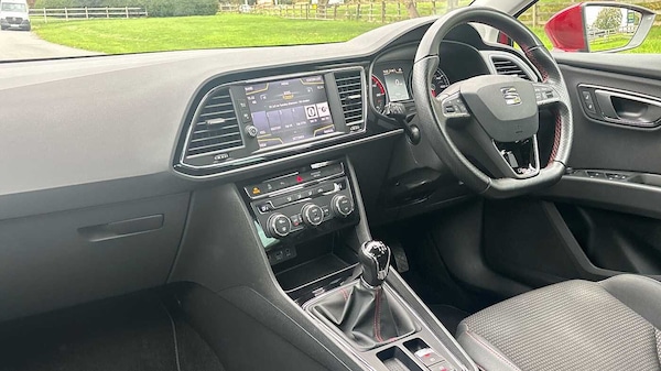 Used SEAT Leon 2018 for sale - 76190688: Photo 2
