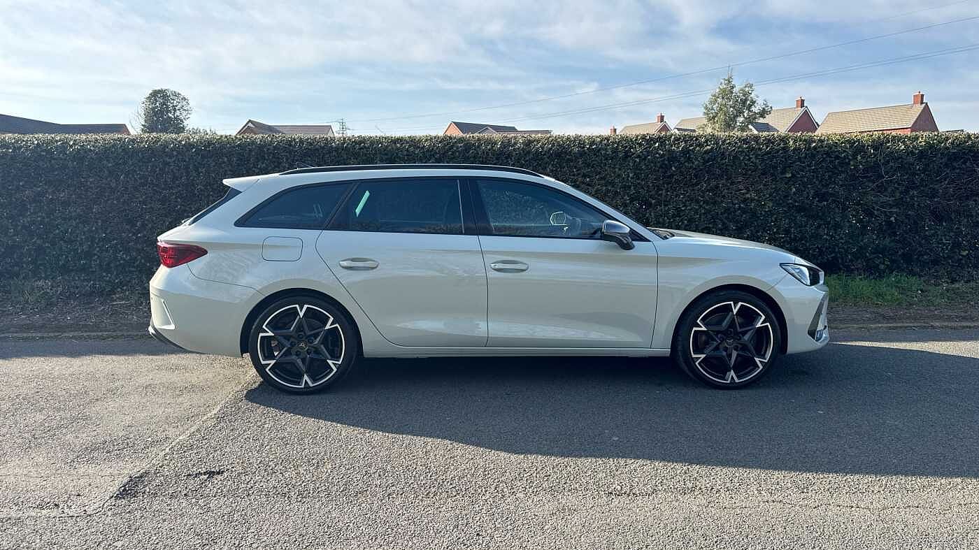 Used Cupra Leon 2025 for sale - 76539570: Photo 3