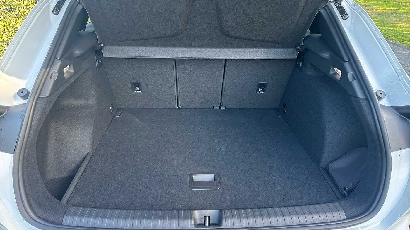 Used Cupra Terramar 2025 for sale - 77176651: Photo 13