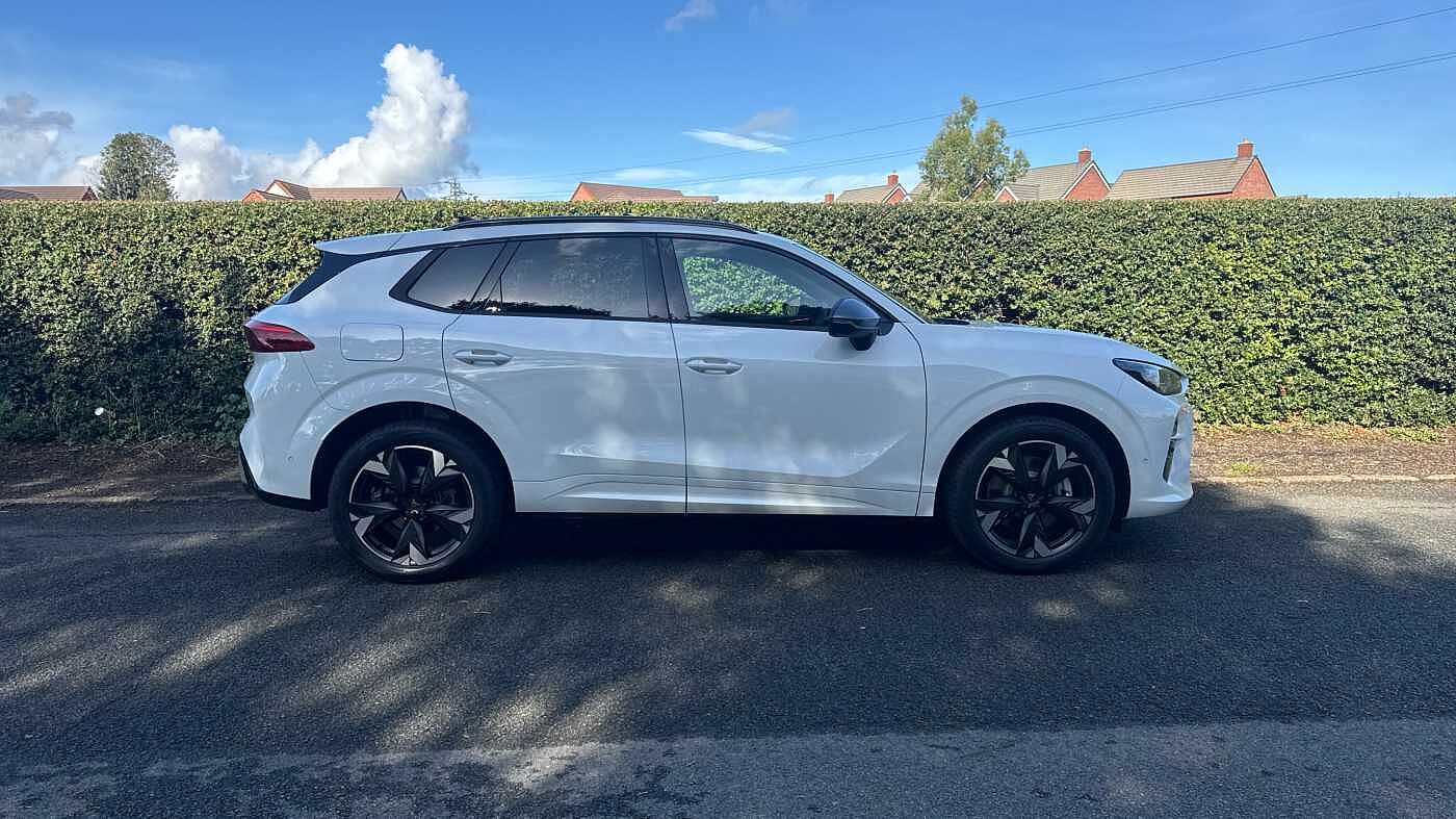 Used Cupra Terramar 2025 for sale - 77176651: Photo 3