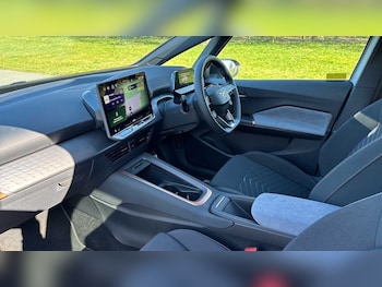 Used Cupra Born 2025 for sale - 76111175: Photo 2