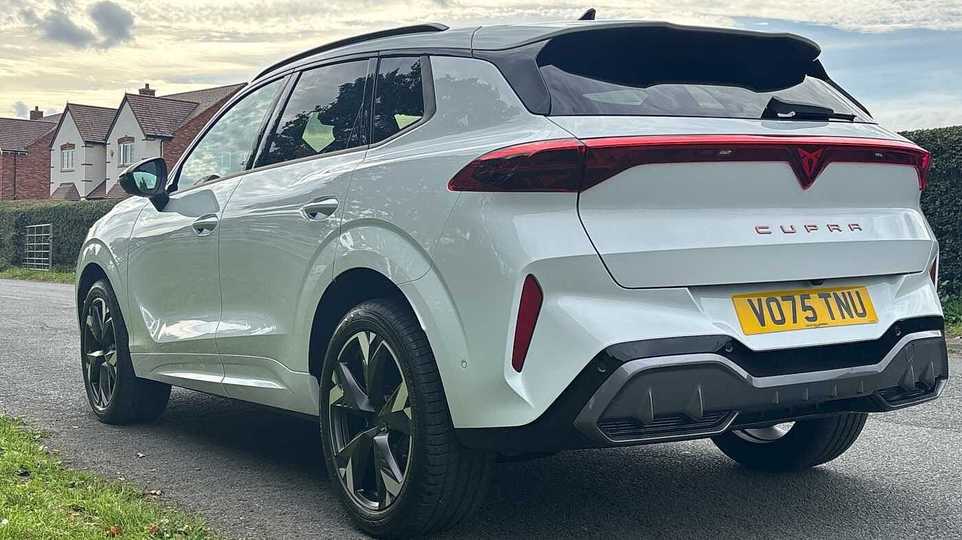 Used Cupra Terramar 2025 for sale - 76139638: Photo 3