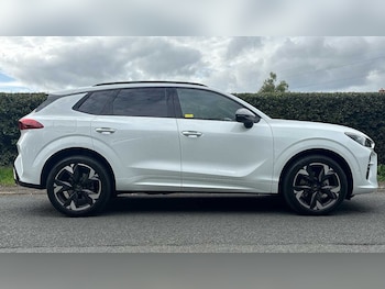 Used Cupra Terramar 2025 for sale - 76139638: Photo