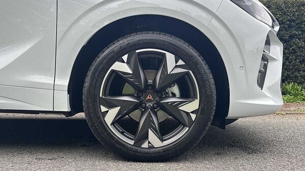 Used Cupra Terramar 2025 for sale - 76139638: Photo 5