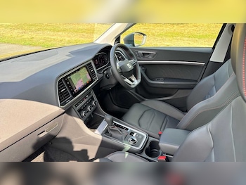 Used SEAT Ateca 2025 for sale - 76110976: Photo 2