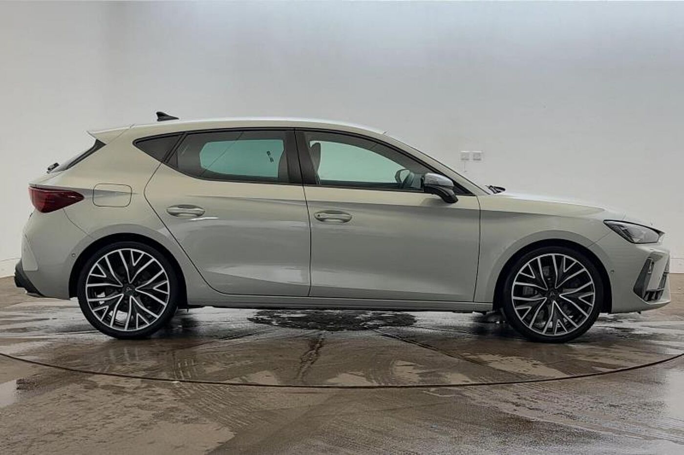 Used Cupra Leon 2024 for sale - 76318676: Photo 4