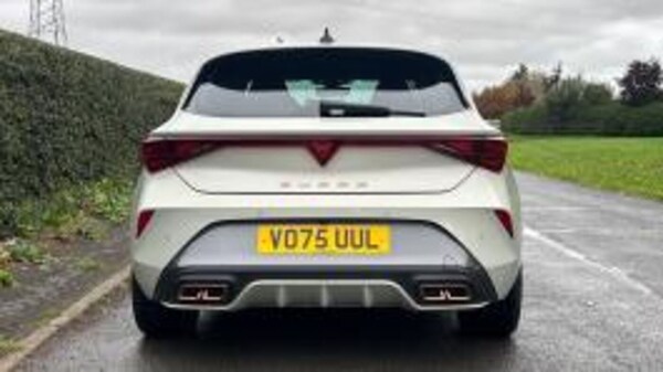 Used Cupra Leon 2025 for sale - 76190617: Photo 9
