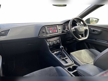Used SEAT Leon 2019 for sale - 79350301: Photo