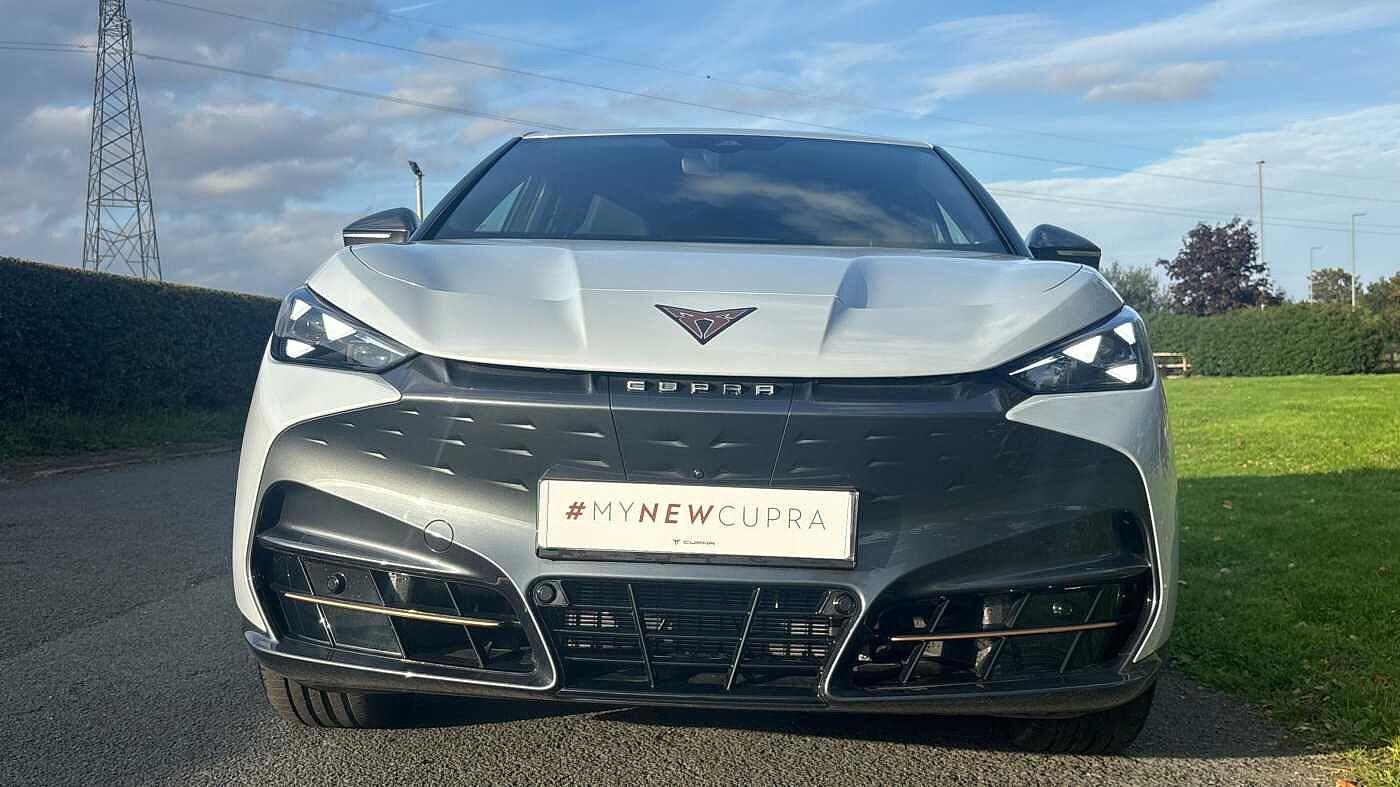 Used Cupra Tavascan 2025 for sale - 76139627: Photo 8