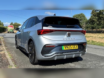 Used Cupra Born 2025 for sale - 76111103: Photo 2