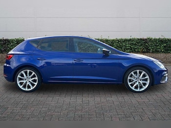 Used SEAT Leon 2019 for sale - 77855196: Photo