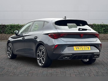 Used Cupra Leon 2025 for sale - 77176732: Photo