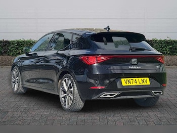 Used SEAT Leon 2024 for sale - 77755160: Photo