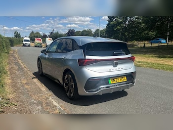 Used Cupra Born 2025 for sale - 76111066: Photo 2