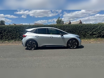 Used Cupra Born 2025 for sale - 76111066: Photo 3