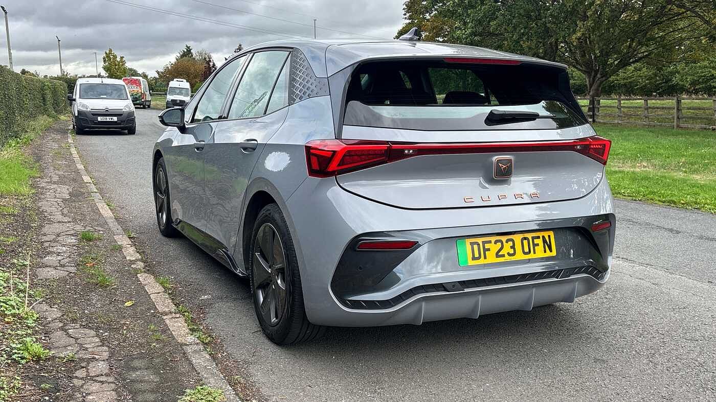Used Cupra Born 2023 for sale - 76327789: Photo 2