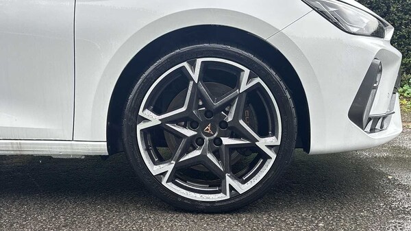 Used Cupra Leon 2025 for sale - 76190711: Photo 5