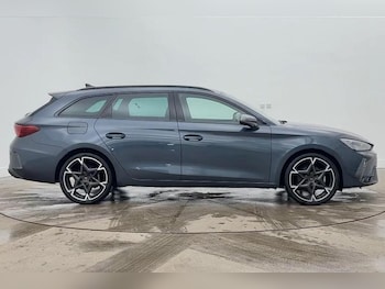 Used Cupra Leon 2025 for sale - 77565377: Photo