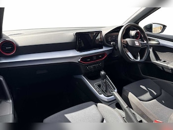 Used SEAT Arona 2024 for sale - 79427383: Photo
