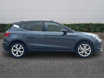 Used SEAT Arona 2024 for sale - 78036139: Photo