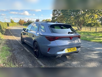 Used Cupra Leon 2025 for sale - 76111374: Photo 2